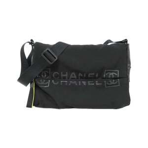 CHANEL Black Shoulder Bag